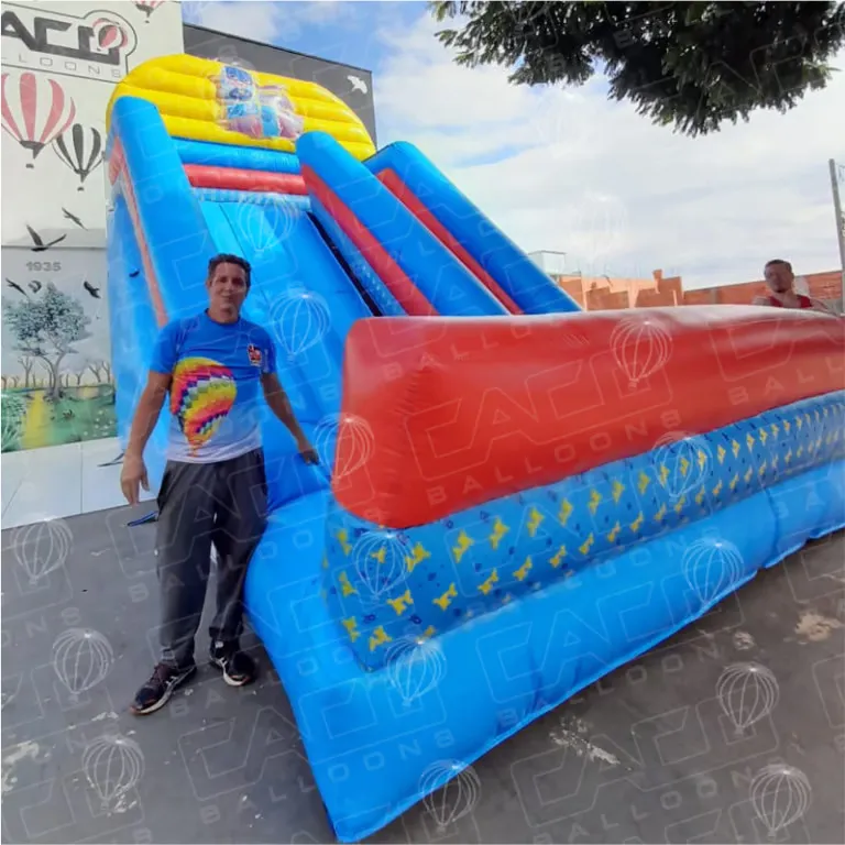 Produto Inflável Gigante Caco Balloons